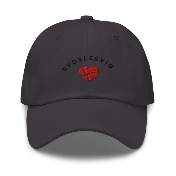 SYDSLESVIG. — Dad Cap mit Dannebrog-Herz