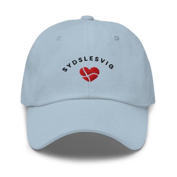 SYDSLESVIG. — Dad Cap mit Dannebrog-Herz