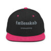 classic-snapback-black-neon-pink-front-6a13ee59748b1.jpg FÆLLESSKAB. — Snapback für Zusammenhalt