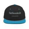 classic-snapback-black-teal-front-6a13ee59749c5.jpg FÆLLESSKAB. — Snapback für Zusammenhalt