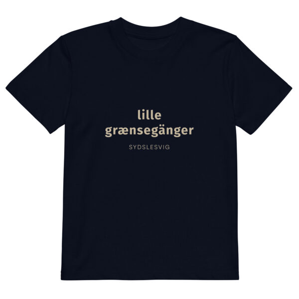 kids-organic-cotton-mini-creator-2.0-t-shirt-french-navy-front-6a143306ec2c0.jpg Lille Grænsegænger. — Borderland Kids Tee
