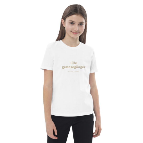kids-organic-cotton-mini-creator-2.0-t-shirt-white-front-2-6a143306ebace.jpg Lille Grænsegænger. — Borderland Kids Tee