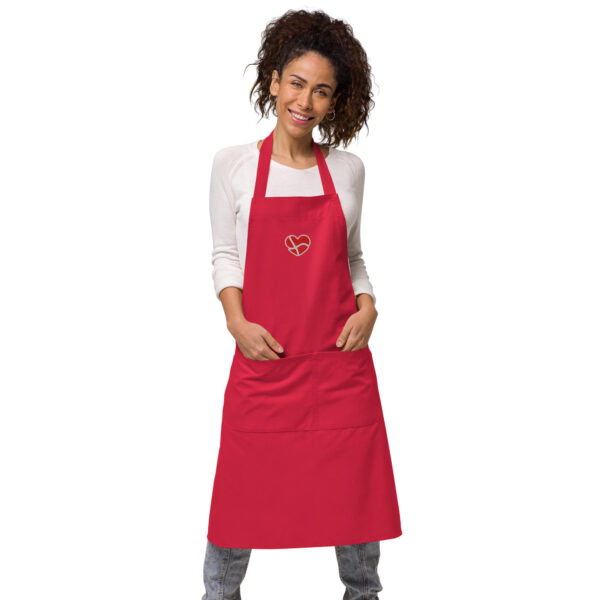 organic-cotton-apron-red-front-6a142d5929a5a.jpg Dannebrog Herz. — Küchenschürze für Hygge & Handwerk