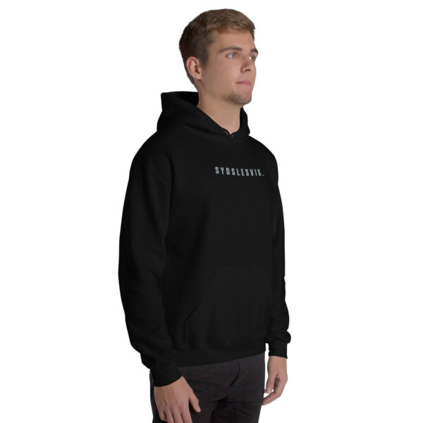 unisex-heavy-blend-hoodie-black-right-front-6a134a238f30f.jpg SYDSLESVIG. — Hoodie für Küste & kalte Abende