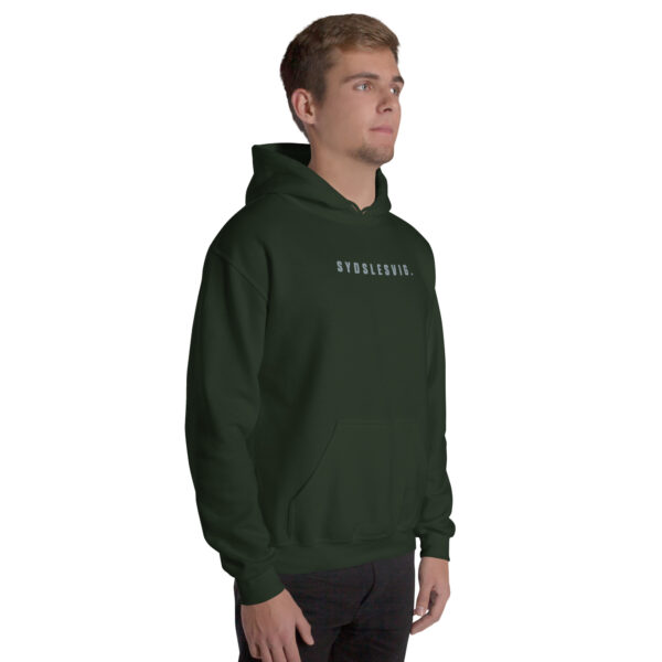 unisex-heavy-blend-hoodie-forest-green-right-front-6a134a238f425.jpg SYDSLESVIG. — Hoodie für Küste & kalte Abende