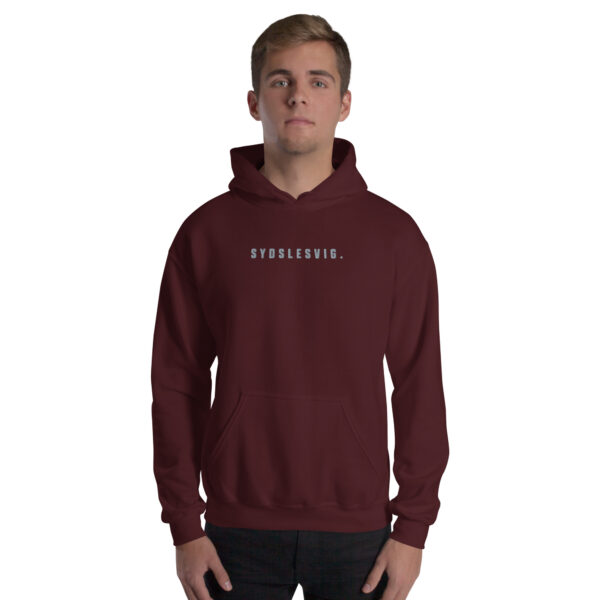 unisex-heavy-blend-hoodie-maroon-front-6a134a238eb7f.jpg SYDSLESVIG. — Hoodie für Küste & kalte Abende