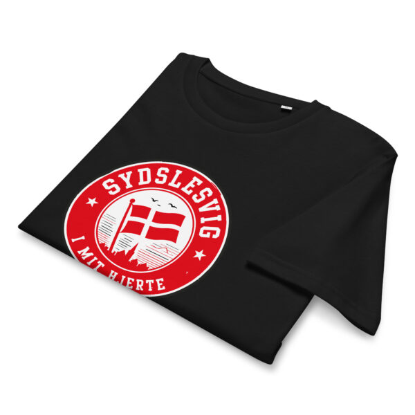 unisex-organic-mid-light-crafter-t-shirt-black-front-6a1361351f22e.jpg Sydslesvig i mit hjerte. — Icon Tee