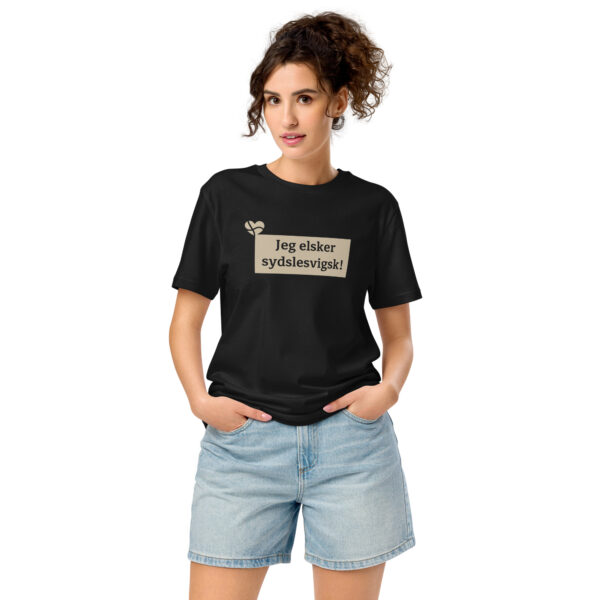 unisex-organic-mid-light-crafter-t-shirt-black-front-6a138d70f3a64.jpg Jeg elsker sydslesvigsk. — Borderland Love Tee
