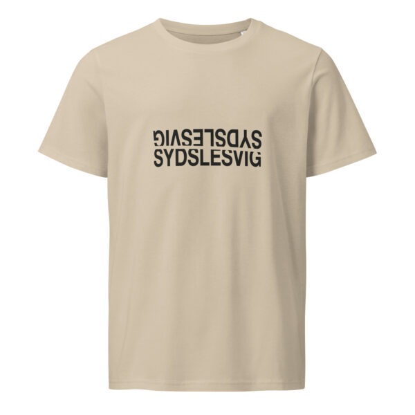 unisex-organic-mid-light-crafter-t-shirt-desert-dust-front-6a1361bb9614d.jpg SYDSLESVIG. — Land der Horizonte Tee
