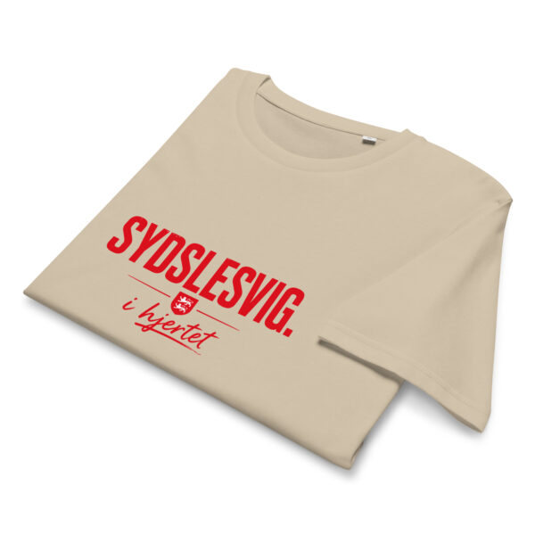 unisex-organic-mid-light-crafter-t-shirt-desert-dust-front-6a1365b355905.jpg Sydslesvig i mit hjerte. — Iconic Logo Tee