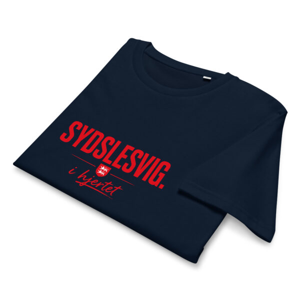 unisex-organic-mid-light-crafter-t-shirt-french-navy-front-6a1365b355991.jpg Sydslesvig i mit hjerte. — Iconic Logo Tee