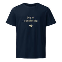 unisex-organic-mid-light-crafter-t-shirt-french-navy-front-6a1385e05475e.jpg Jeg er Sydslesvig. — Shirt mit Herzlogo
