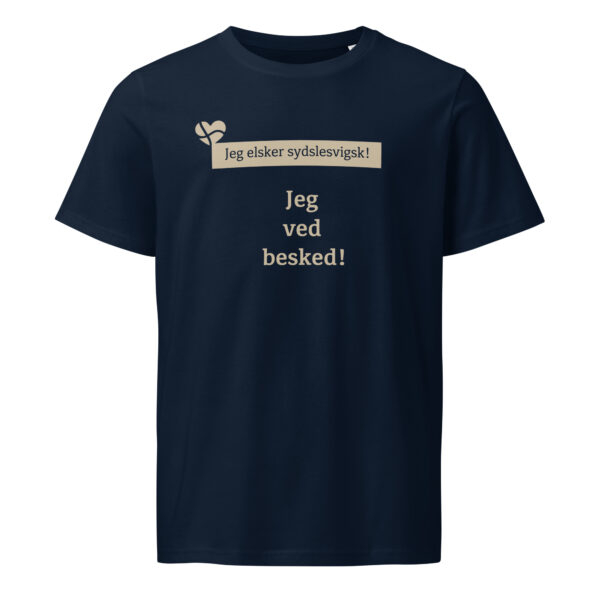 unisex-organic-mid-light-crafter-t-shirt-french-navy-front-6a138e01974a0.jpg Jeg ved besked. — Petuh Tee mit Haltung