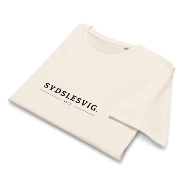 SYDSLESVIG. — 54 Grad Borderland Tee