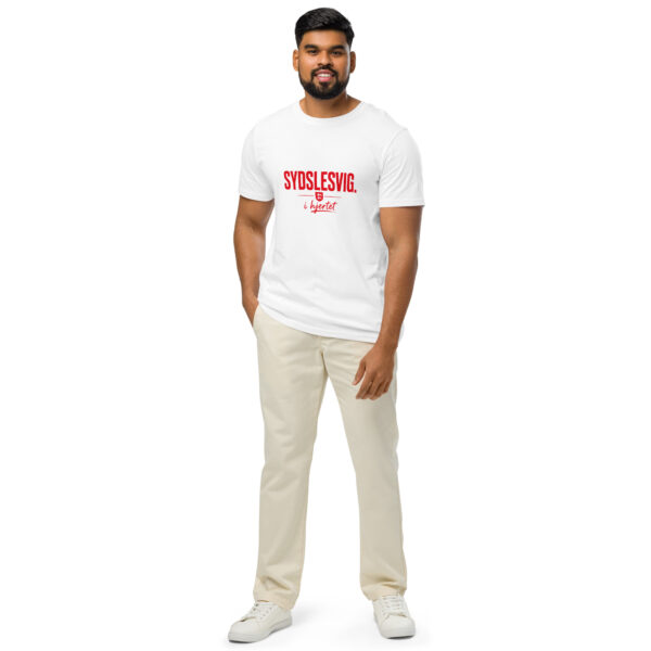 unisex-organic-mid-light-crafter-t-shirt-white-front-6a1365b35640f.jpg Sydslesvig i mit hjerte. — Iconic Logo Tee