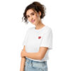 Herzstück. — Besticktes Bio-Shirt aus Sydslesvig