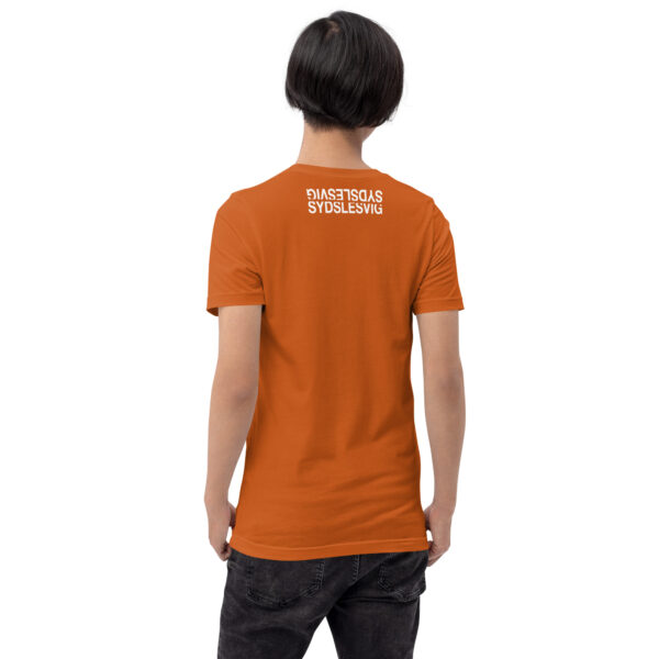 unisex-staple-t-shirt-autumn-back-6a13da5ef13ae.jpg SYDSLESVIG. — Mirror Backprint Tee