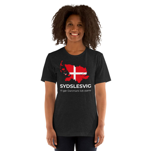 unisex-staple-t-shirt-black-heather-front-6a0703b4874e5.jpg Vi gør Danmark lidt større – Sydslesvig T-Shirt