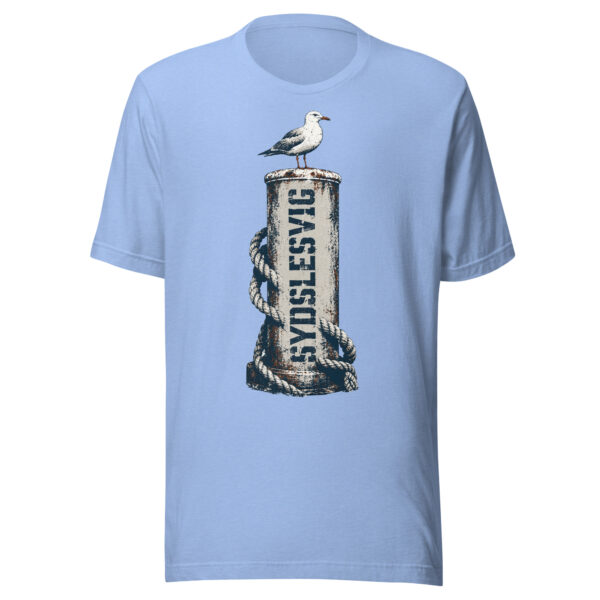 unisex-staple-t-shirt-heather-carolina-blue-front-6a083c2224c27.jpg Möwe auf dem Sydslesvig-Poller – T-Shirt
