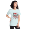 unisex-staple-t-shirt-heather-ice-blue-right-front-6a06bcc5d5802.png Dansk i hjertet – T-Shirt Sydslesvig