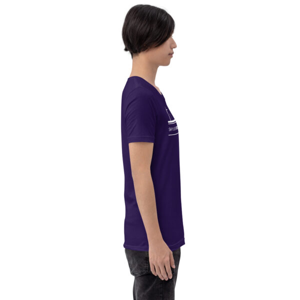 unisex-staple-t-shirt-team-purple-right-6a06f6bda1f3b.jpg Skyline Nordfraschlönj – T-Shirt Nordfriesland
