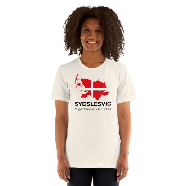 unisex-staple-t-shirt-vintage-white-front-6a07026a2adf9.jpg Vi gør Danmark lidt større – Sydslesvig T-Shirt