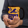 white-ceramic-mug-with-color-inside-golden-yellow-15-oz-right-6a06ea0f67aec.jpg Sydslesvig in vier Symbolen – Keramiktasse