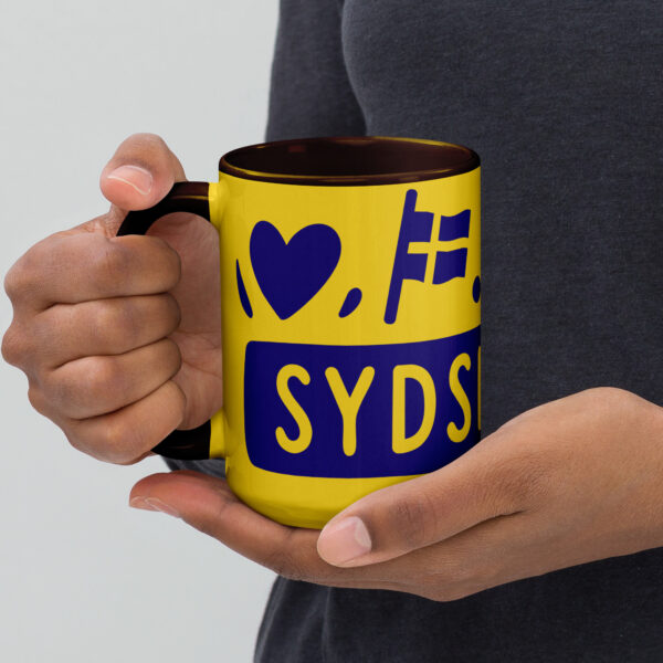 white-ceramic-mug-with-color-inside-yellow-15-oz-left-6a06ea0f682ac.jpg Sydslesvig in vier Symbolen – Keramiktasse